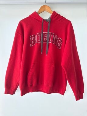 Boeing Red Pullover Hoodie Sweatshirt Size Large